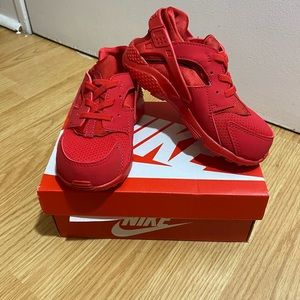 Nike Air Huarache Run University Red Toddler New in Box